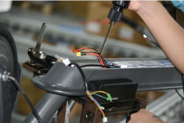 herramientas para reparación de patinetes eléctricos herramientas para reparación de patinetes eléctricos